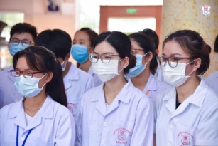 Nóng: ĐH Y Hà Nội dành 11 chỉ tiêu cho thí sinh đặc cách tốt nghiệp bằng học bạ