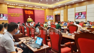 Phòng họp không giấy: Bước tiến trong xây dựng chính quyền điện tử ở Hoà Bình