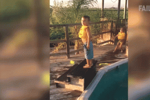 Những pha tai nạn bất ngờ khiến bao người đỡ không kịp