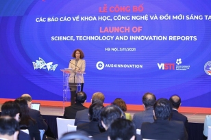 Việt Nam nên cân đối lại chính sách phát triển KHCN và đổi mới sáng tạo