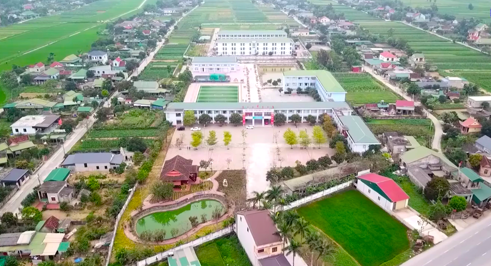 Trường dân tộc nội trú ở Nghệ An có trên 90% học sinh đỗ đại học, 36 em đạt trên 30 điểm - Ảnh 1.
