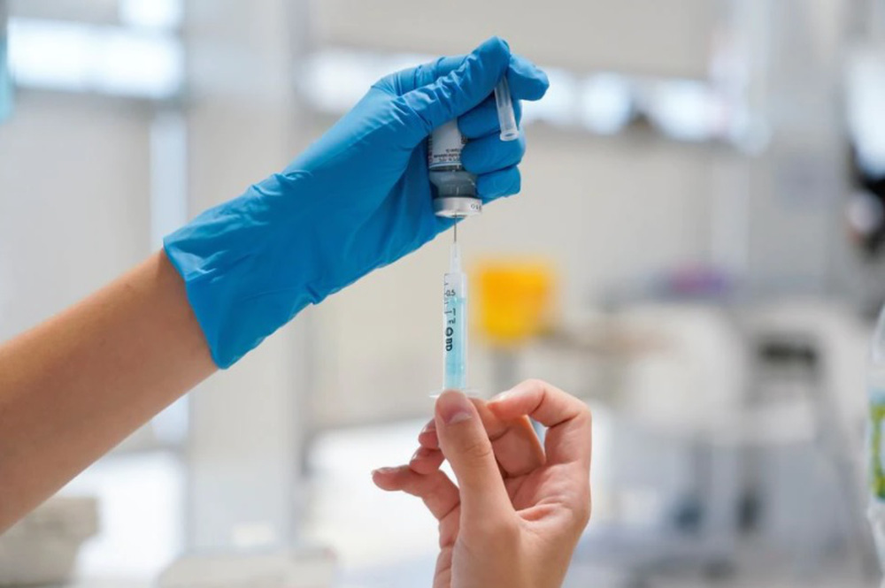 Thụy Điển và Đan Mạch dừng tiêm vaccine Moderna cho đối tượng trẻ tuổi