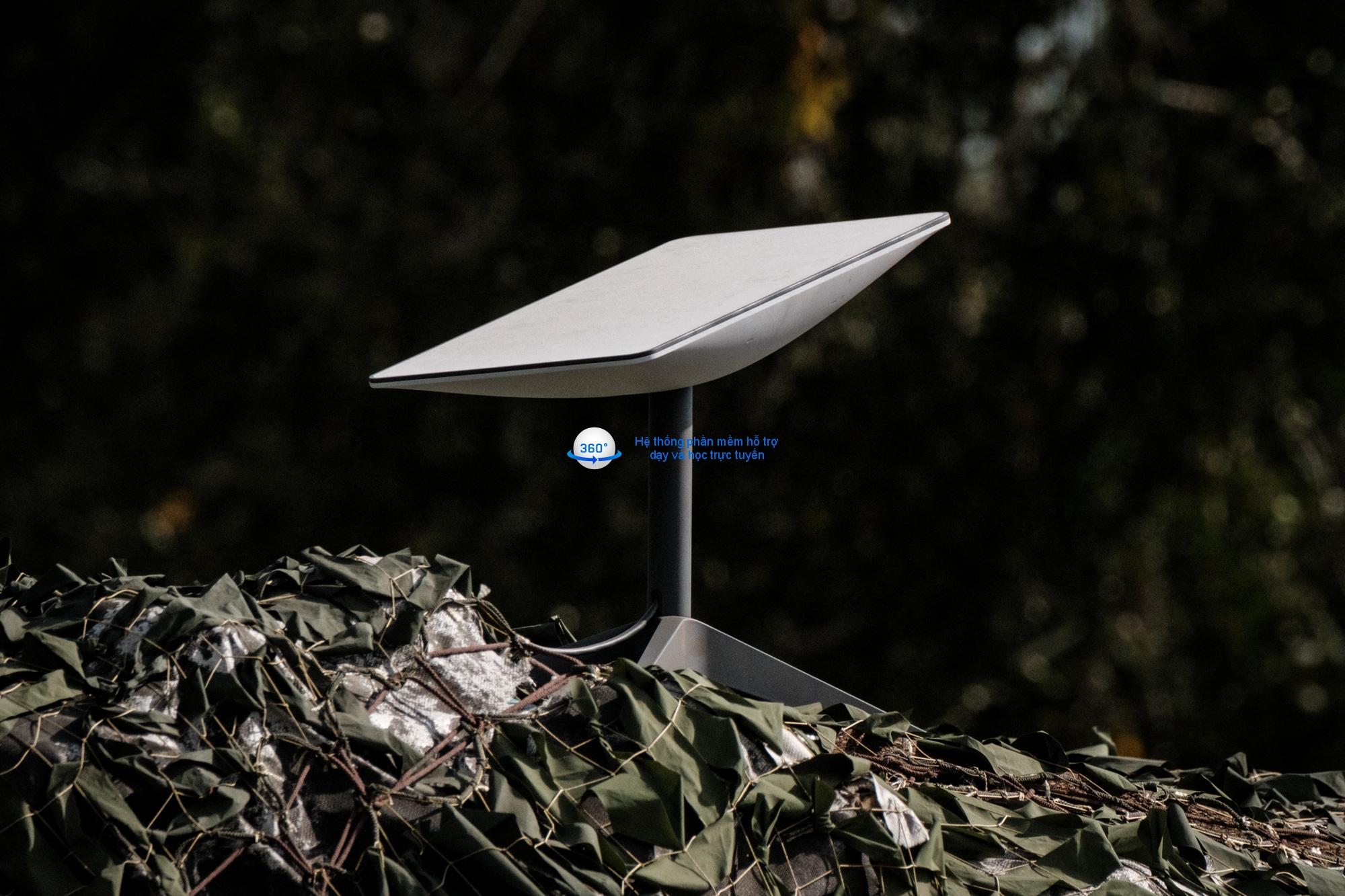 Tập đoàn Space Exploration Technologies (SpaceX) của Mỹ vừa được Thủ tướng Chính phủ đồng ý thí điểm dịch vụ Internet vệ tinh tầm thấp, thực hiện đến ngày 1 1 2031