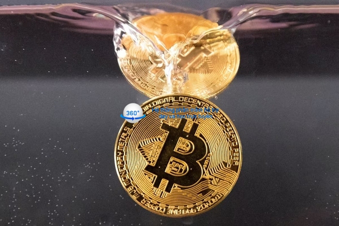 Bitcoin có nguy cơ rơi về vùng 52 000 USD trong những tháng tới